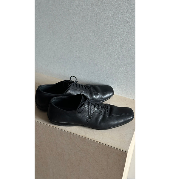 Лоферы • Prada • Черный
