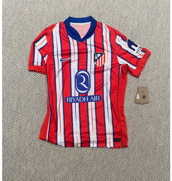 Футболка • Nike • Красный