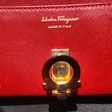 Кошелек • Salvatore Ferragamo • Красный