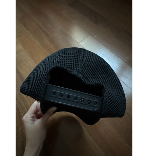 Кепка • Emporio Armani • Черный