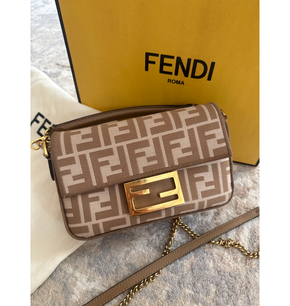 Сумка • Fendi • Бежевый
