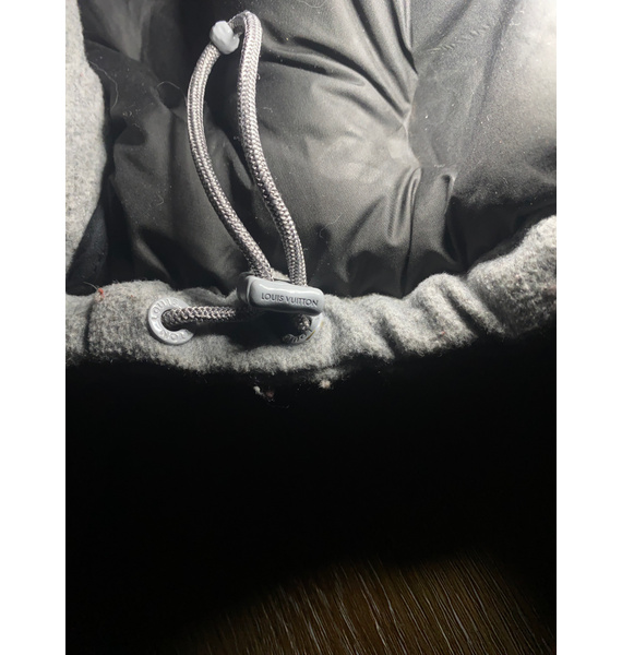 Куртка • Louis Vuitton • Серый