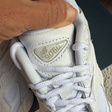 Кроссовки • New Balance • Белый