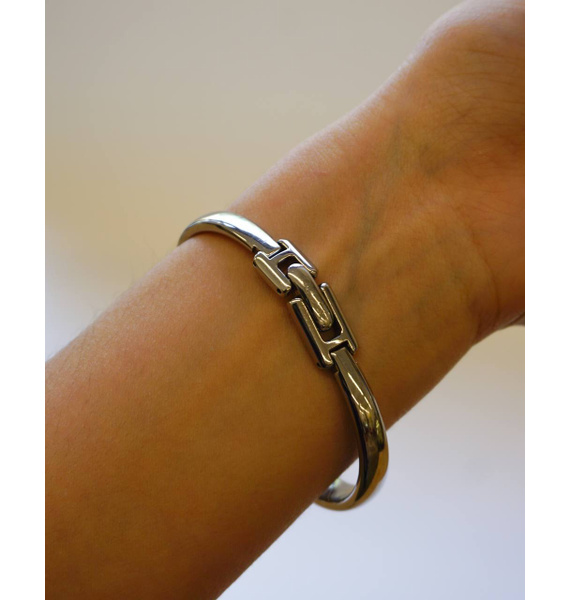 Часы • Gucci • Серебряный