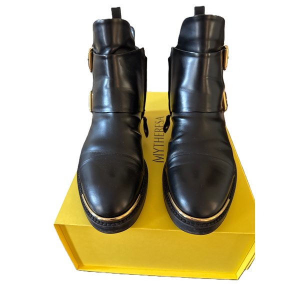 Ботинки • Louis Vuitton • Черный