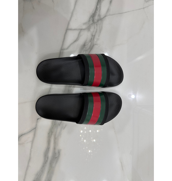 Шлепанцы • Gucci • Черный