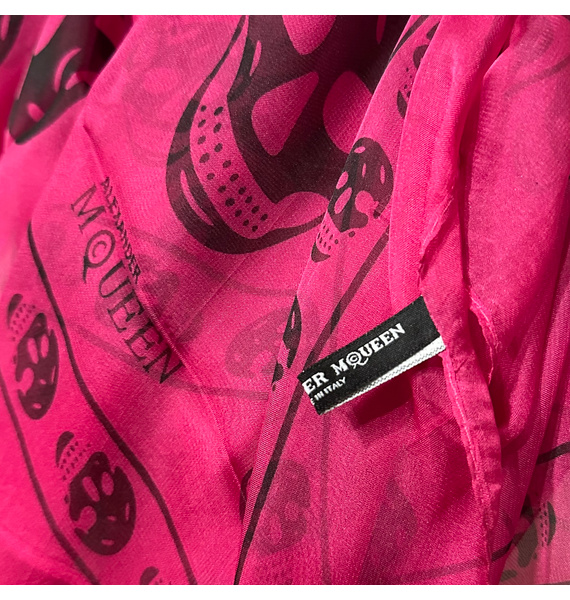 Шаль • Alexander McQueen • Розовый