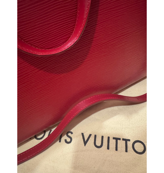 Сумка • Louis Vuitton • Красный