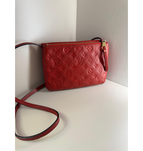 Сумка • Louis Vuitton • Красный