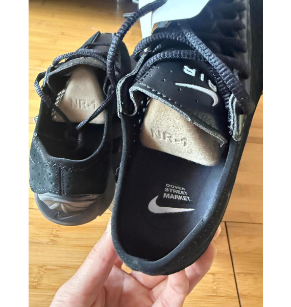 Кроссовки • Nike • Черный