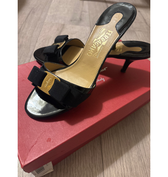 Туфли • Ferragamo • Черный