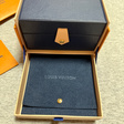 Подвеска • Louis Vuitton • Белый