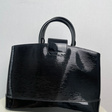Сумка • Louis Vuitton • Черный