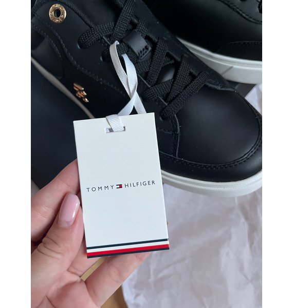 Кеды • Tommy Hilfiger • Черный