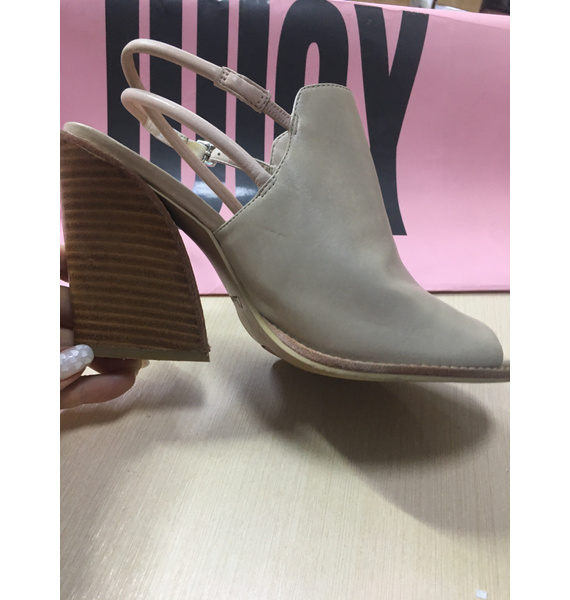 Босоножки • Clarks • Серый