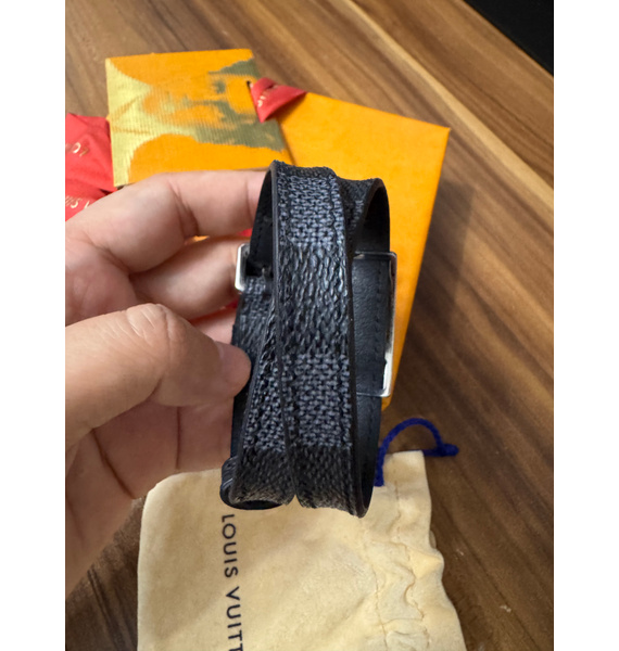 Браслет • Louis Vuitton • Черный
