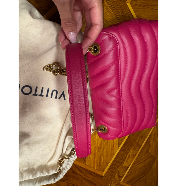 Сумка • Louis Vuitton • Фуксия