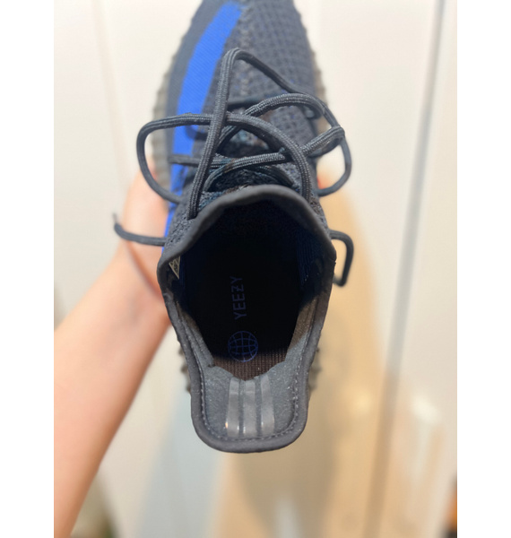 Кроссовки • Yeezy • Другое
