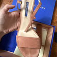 Босоножки • Stuart Weitzman • Розовый