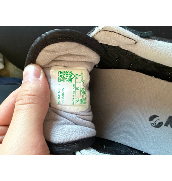 Кроссовки • Saucony • Черный
