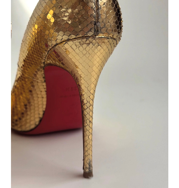 Туфли • Christian Louboutin • Золотой