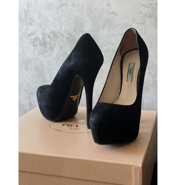 Туфли • Prada • Черный