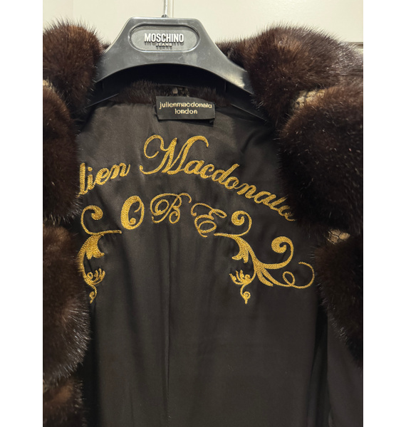 Шуба • JULIEN MACDONALD • Коричневый