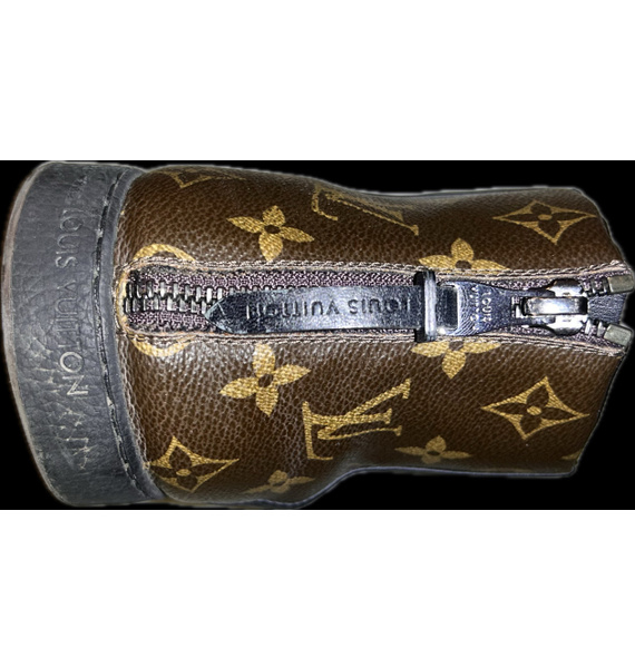 Кроссовки • Louis Vuitton • Черный