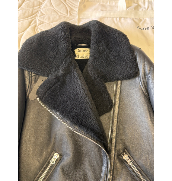 Дубленка • Acne Studios • Черный