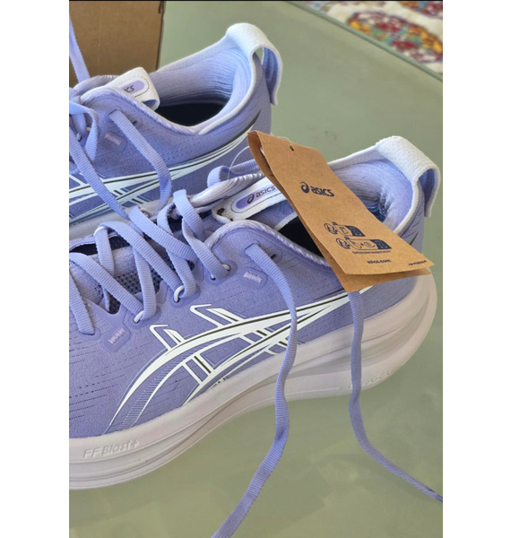 Кроссовки • ASICS • Сиреневый