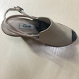 Босоножки • Clarks • Серый