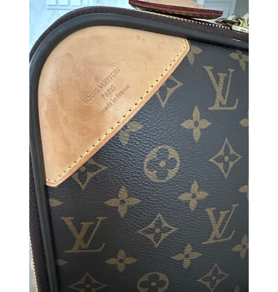 Чемодан • Louis Vuitton • Коричневый