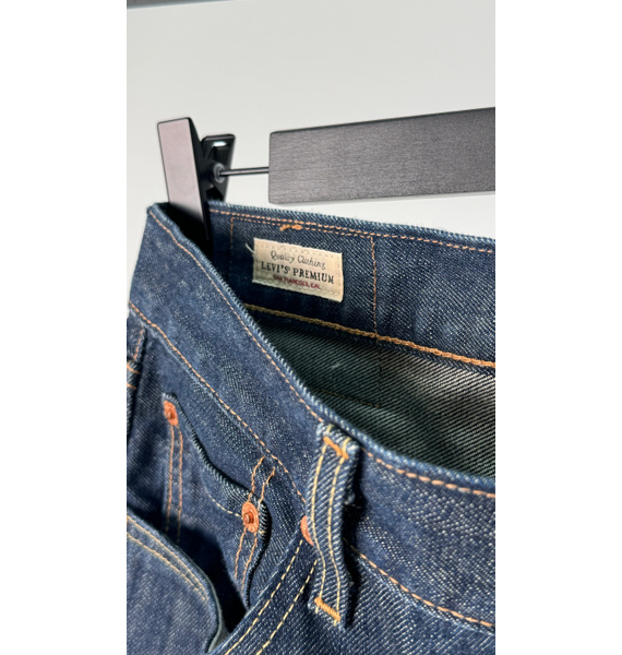 Джинсы • Levi's • Темно-синий