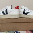 Кроссовки • VEJA • Белый
