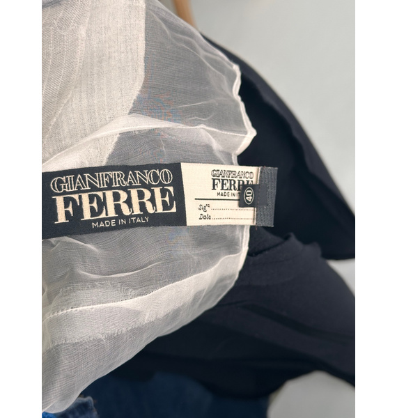Пальто • Gianfranco Ferré • Черный