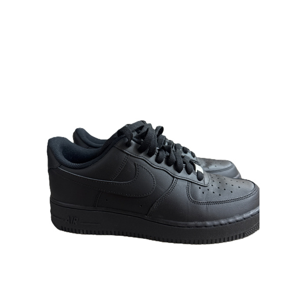 Кроссовки • Nike • Черный