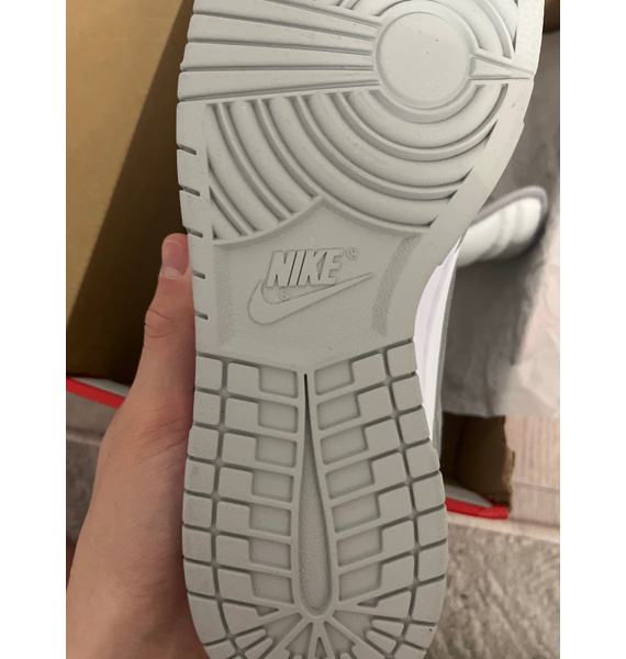 Кроссовки • Nike • Белый