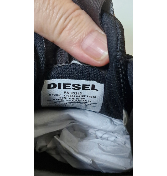 Кроссовки • Diesel • Черный