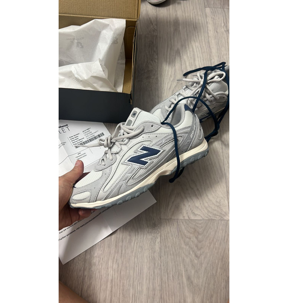 Кроссовки • New Balance • Серый
