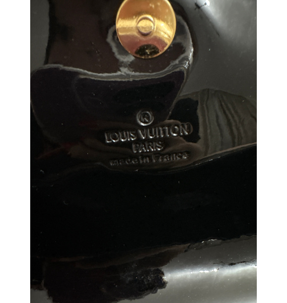 Клатч • Louis Vuitton • Черный