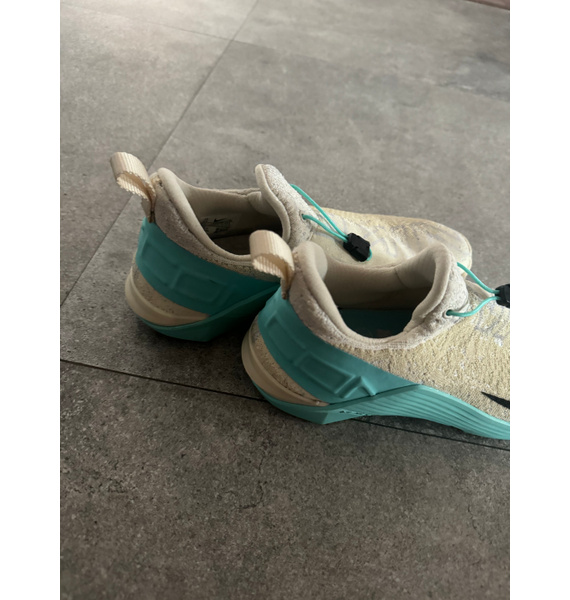 Кроссовки • Nike • Другое