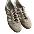 Кроссовки • adidas • Бежевый