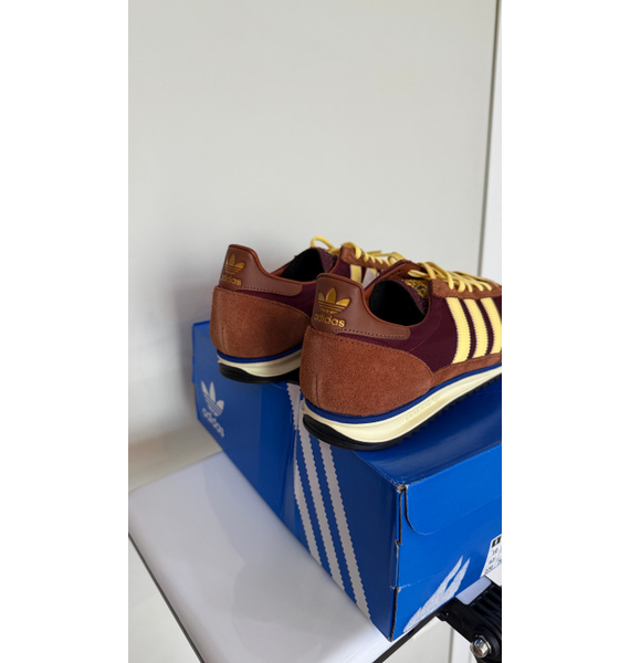 Кроссовки • adidas Originals • Коричневый