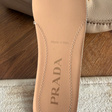 Лоферы • Prada • Бежевый