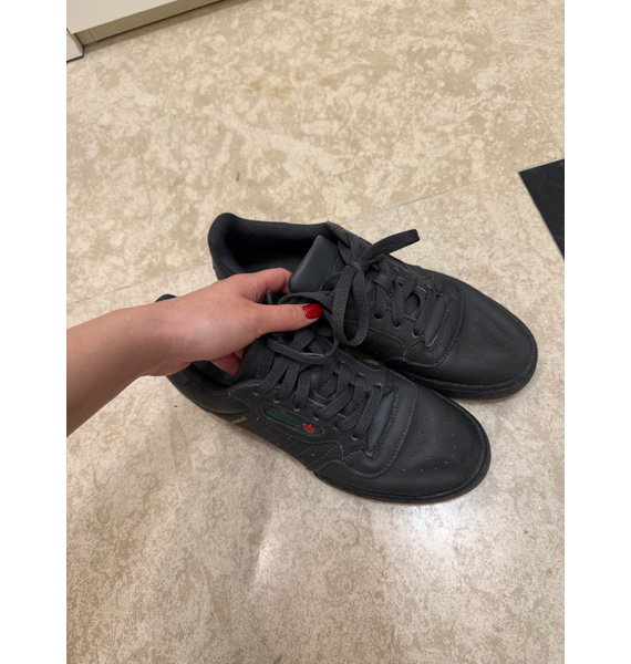 Кроссовки • Yeezy • Серый