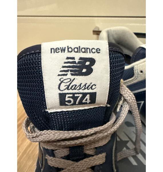 Кроссовки • New Balance • Синий