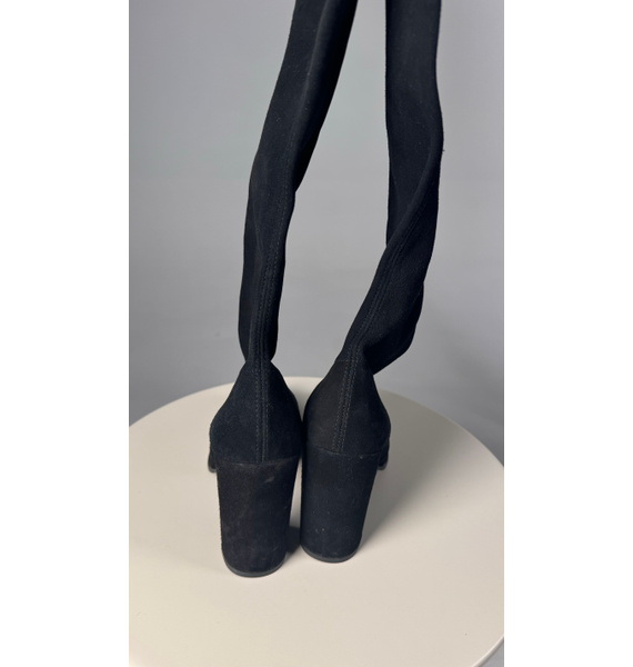 Ботфорты • Stuart Weitzman • Черный