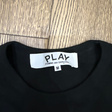 Футболка • Comme Des Garçons Play • Черный