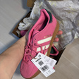 Кроссовки • adidas Originals • Розовый