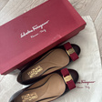 Балетки • Salvatore Ferragamo • Бордовый